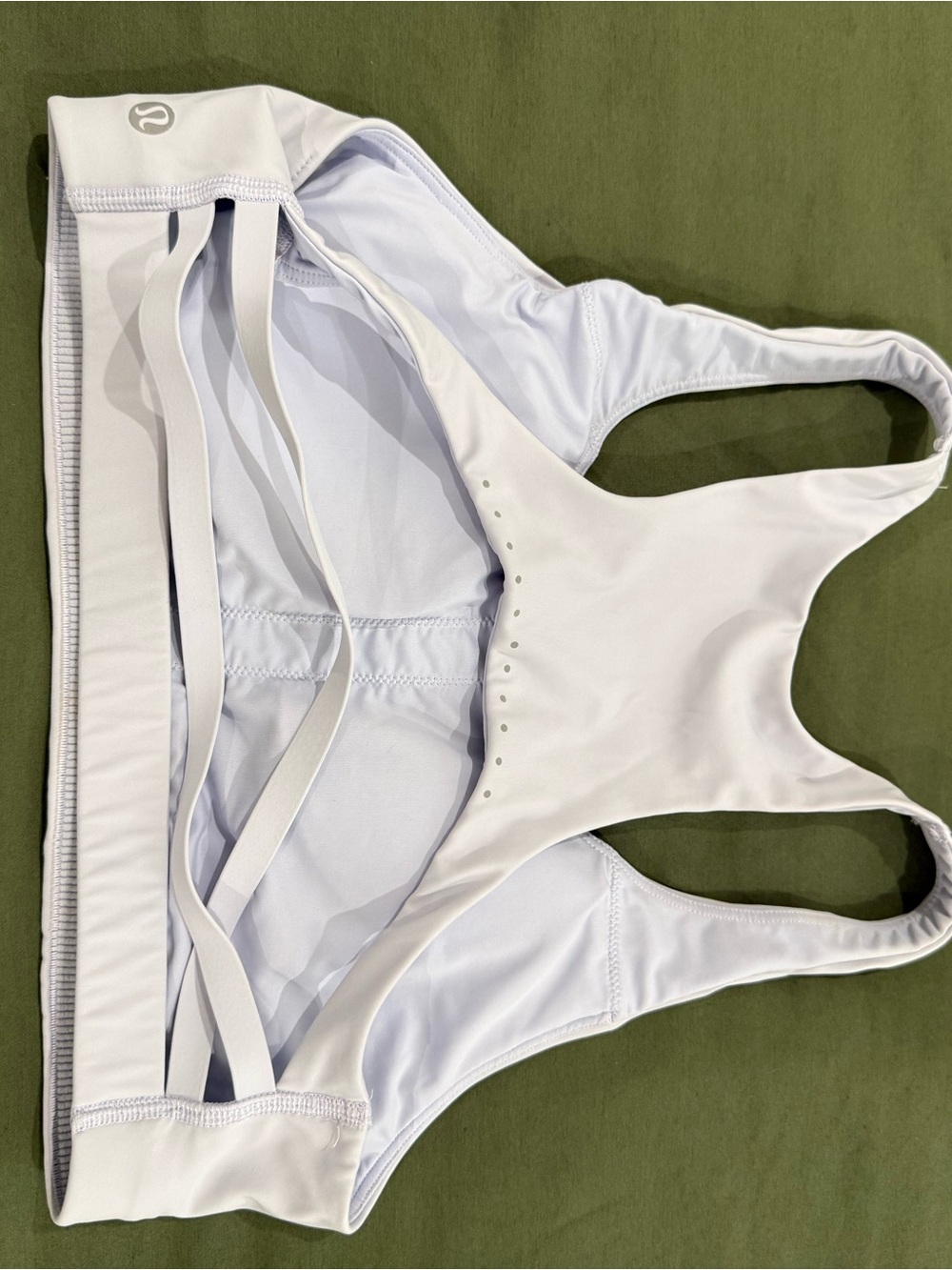 lululemon set: 4in hotty hot shorts and size small nulux sports bra serene blue - Picture 4 of 5